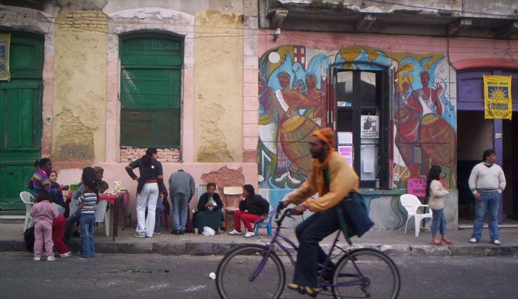 pobreza-afrodescencientes-uruguay.jpg