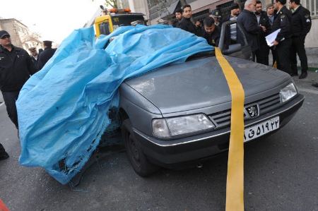 auto atentado iran