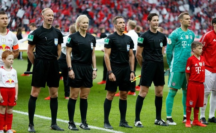 La árbitra Bibiana Steinhaus: “Arbitro porque mi rendimiento me lo permite, no porque soy una mujer"