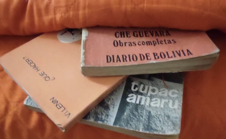 Eludiendo la dictadura con una biblioteca ambulante y clandestina