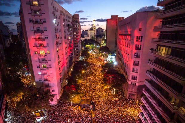Montevideo celebra sus 300 años con una fiesta inolvidable y 250.000 asistentes