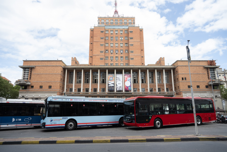 Montevideo integrará 90 ómnibus eléctricos nuevos adquiridos con fideicomiso