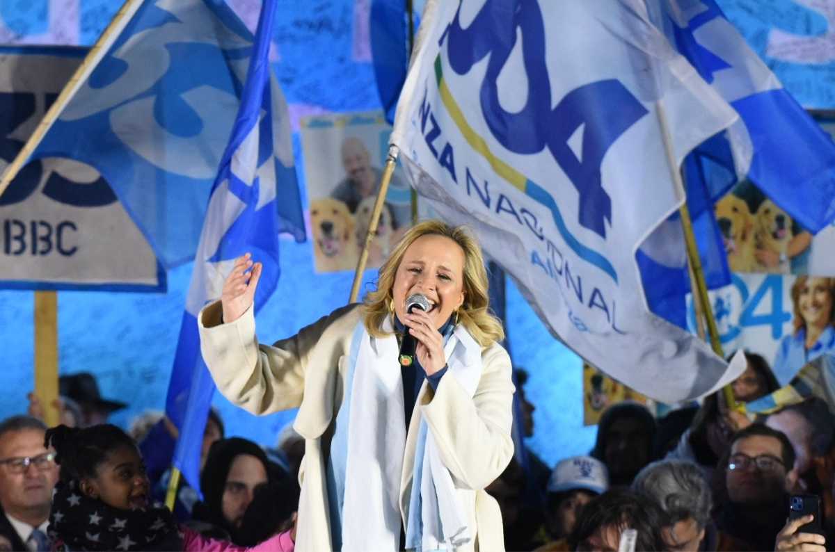 Laura Raffo cerró su campaña en Montevideo.