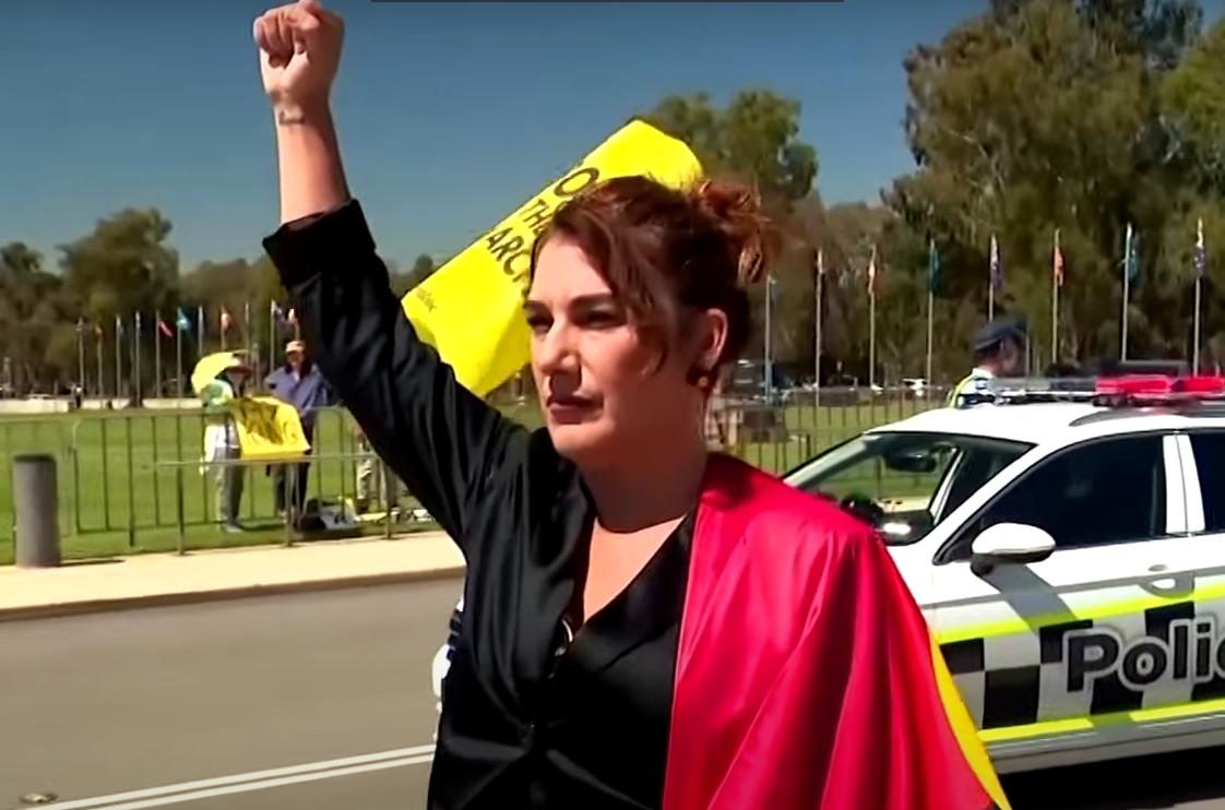 Lidia Thorpe, senadora australiana manifestó "no necesitamos que un Rey de otro país nos dicte lo que hacemos aquí"