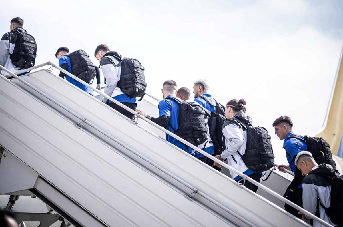 La Celeste volviendo de Perú luego de la derrota. Foto: Selección Uruguaya de Fútbol