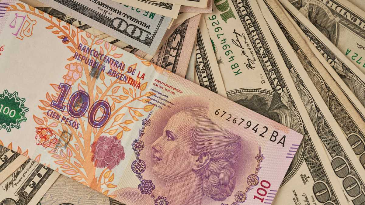 pesos argentinos impuesto pais - uruguay